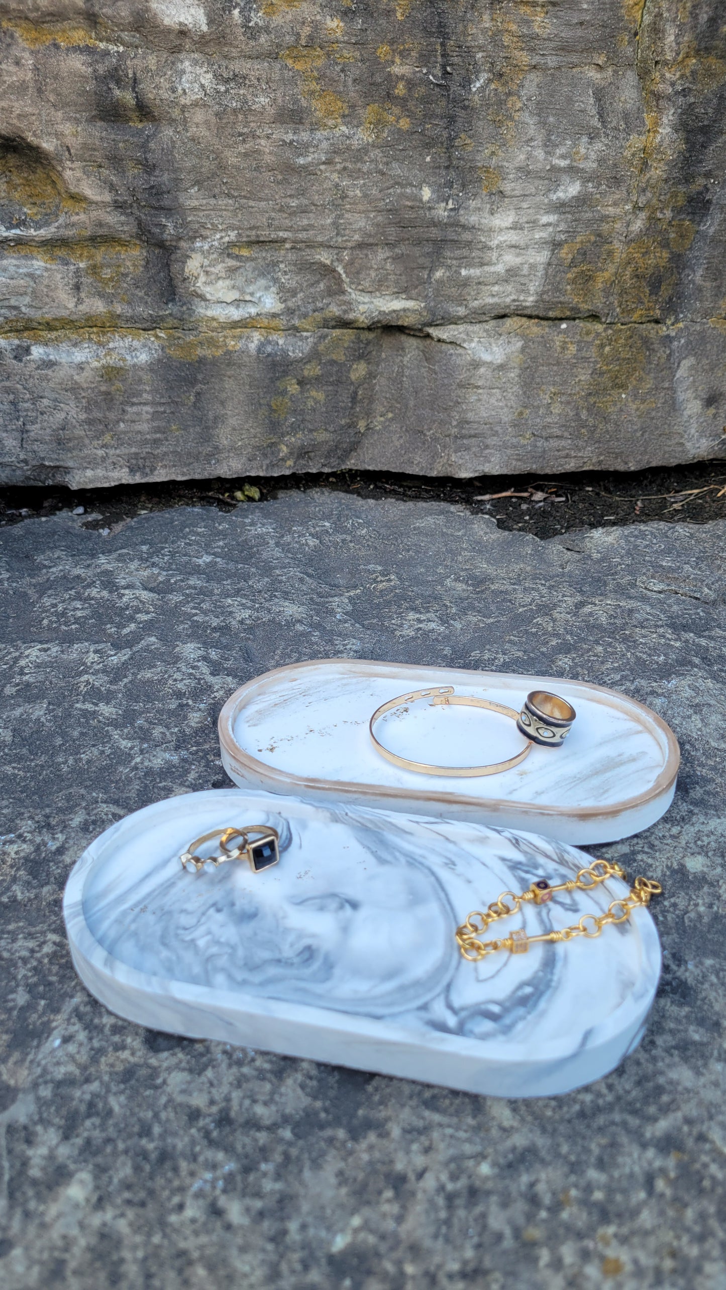 Terraoval trinket tray