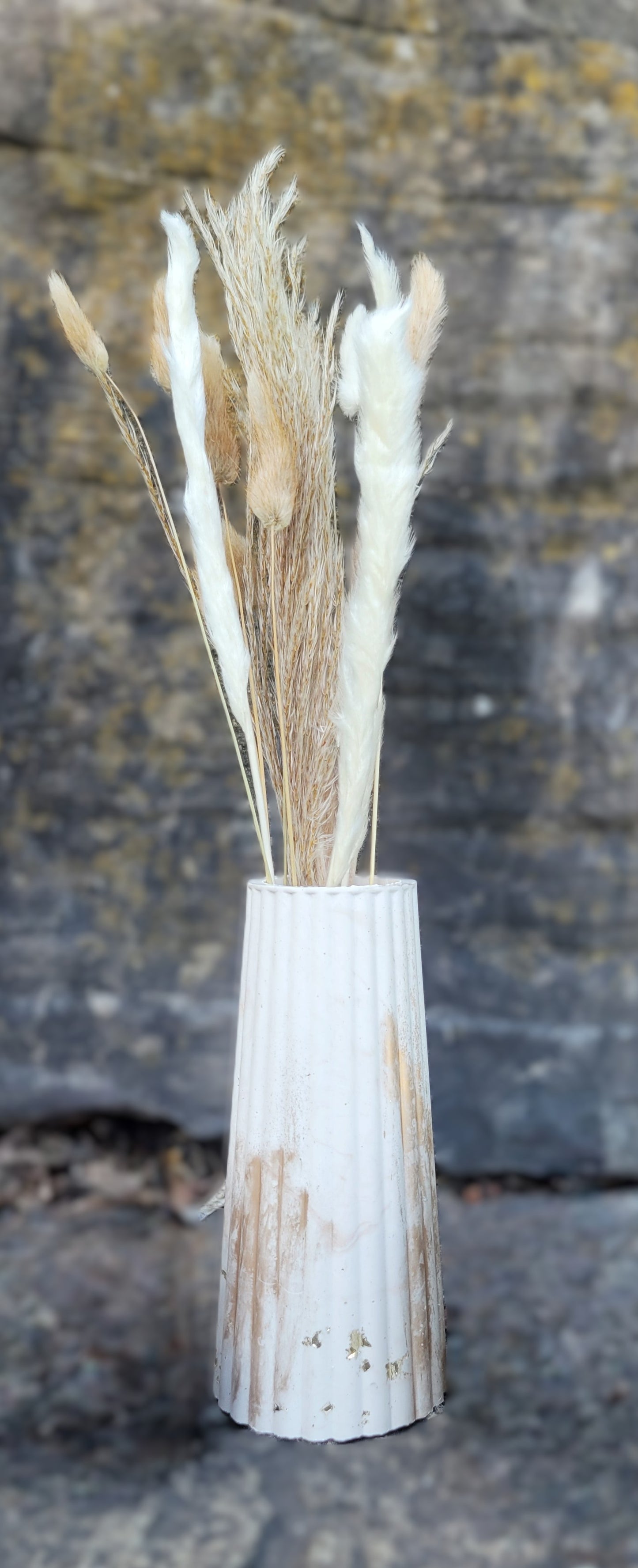 Sculptura long vase